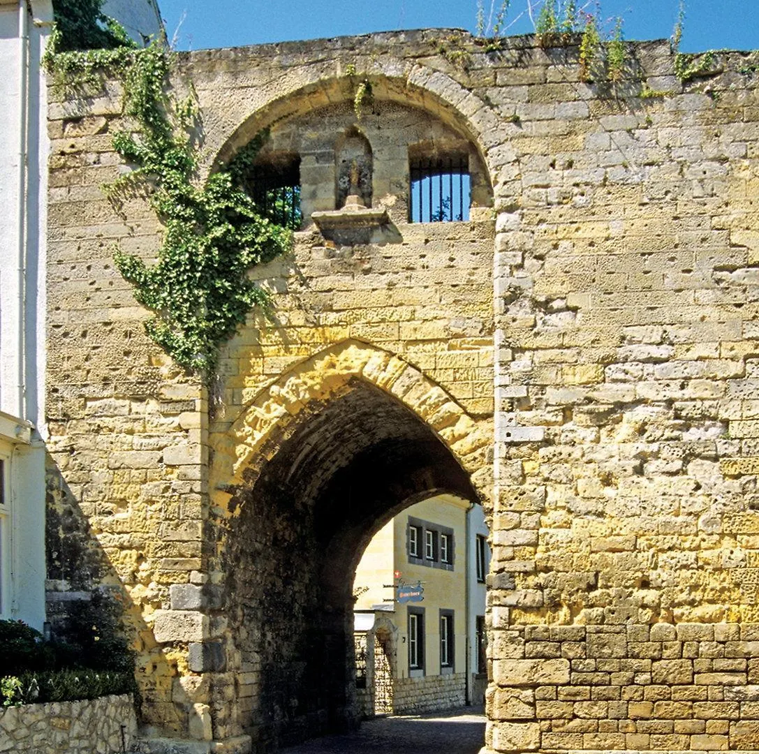 Fletcher Hotel Restaurant De Burghoeve Valkenburg aan de Geul 3*,